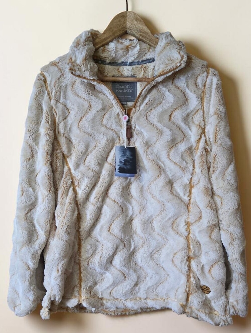 NWT Simply Southern Sherpa Pullover Ripple Cream Tan Medium Soft Fuzzy Warm